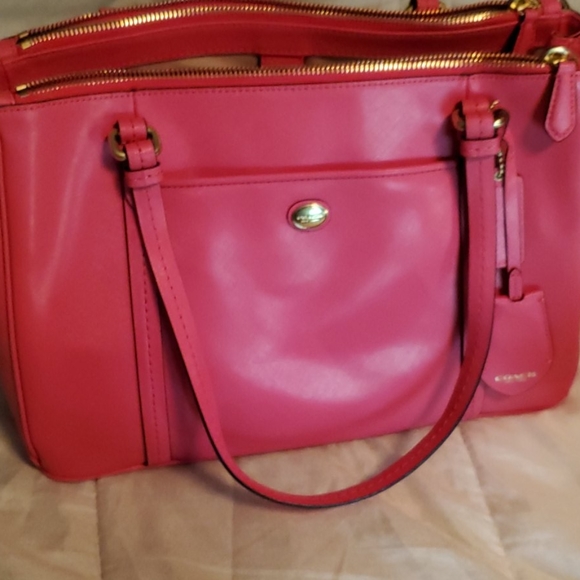 Coach shoulder bag - Picture 1 of 3